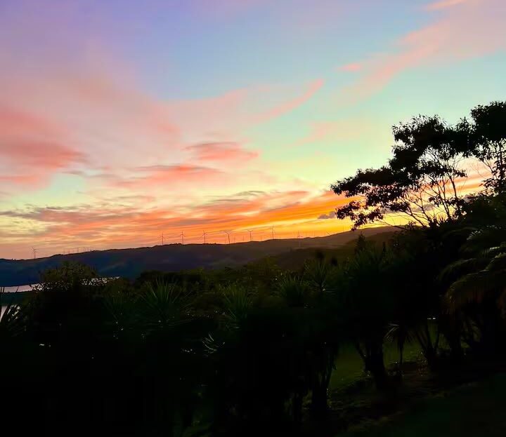 Rock river lodge for Sale, 2.5 Acre Hotel Property for Sale near Arenal Lake Costa Rica, La fortuna, Costa Rica — photo 2