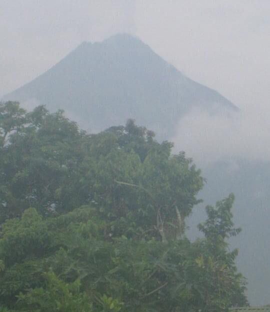 3/4 acres of buildable land near La Fortuna Costa Rica