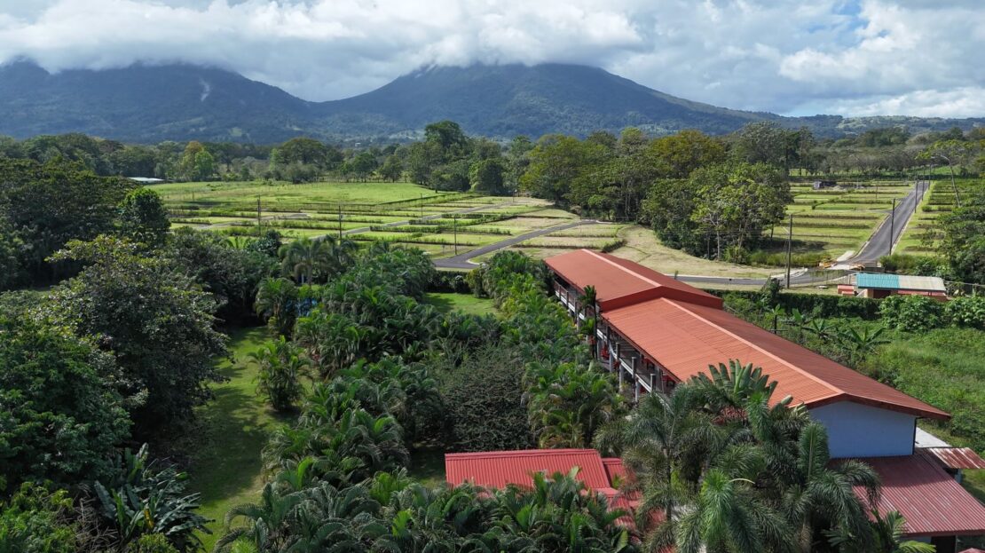 Hotel for Sale in La Fortuna – 24 Rooms