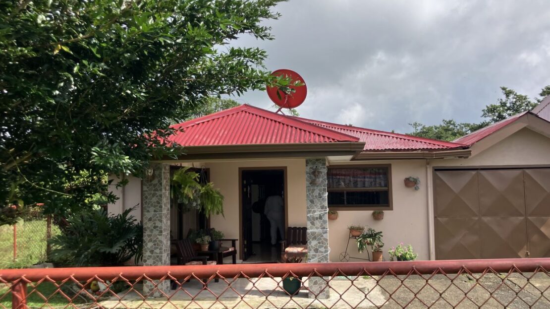 Cute Costa Rica style property in Nuevo Arenal