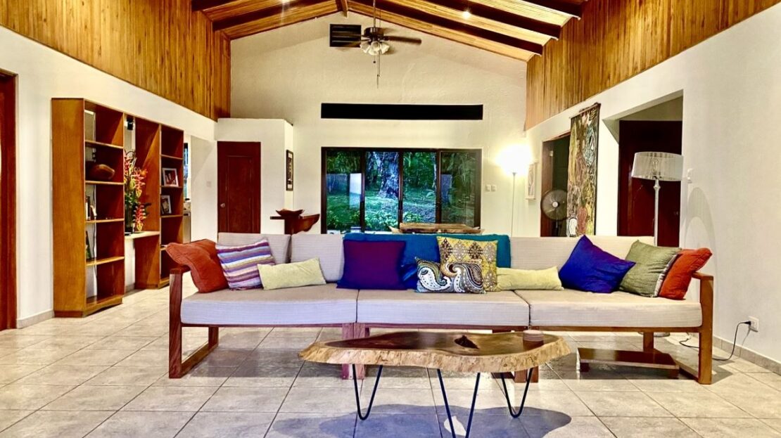 Beautiful and Exceptionally Private Lake Arenal Home with Lake & Volcano Views