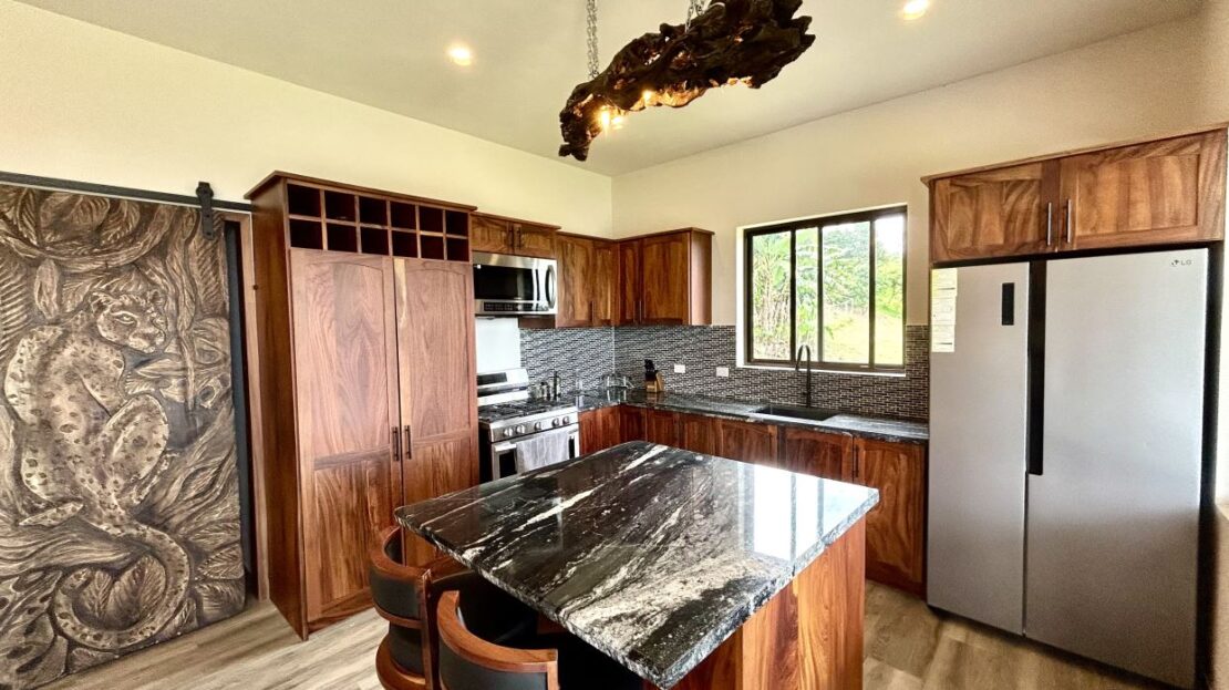 and Strong Rental Appeal in Nuevo Arenal