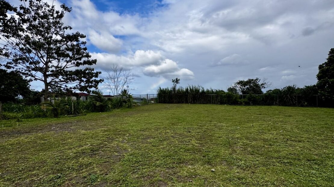 Land for Sale in Downtown La Fortuna with Direct Arenal Volcano View – 5