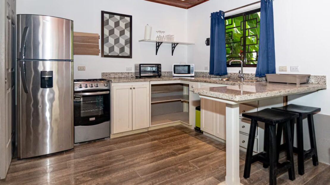 Ideal for Airbnb or Living