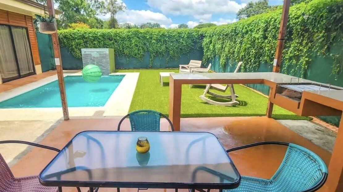 Property for sale in La Fortuna Costa Rica near downtown with private pool and river access – real estate investment opportunity $229500