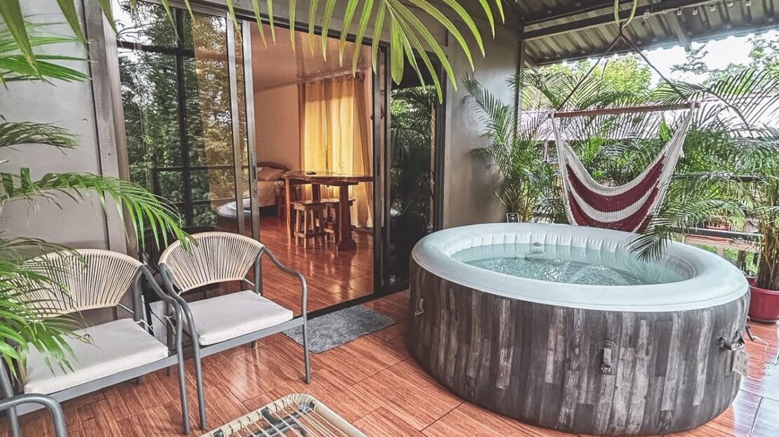 569 m² for Sale in La Tigra