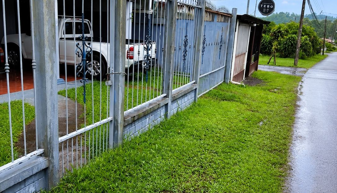 Home for Sale in the Heart of Bijagua
