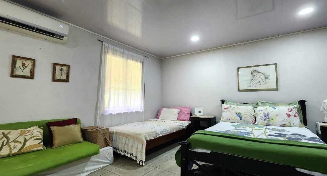 000m² Property in Chachagua withCozy Cabin