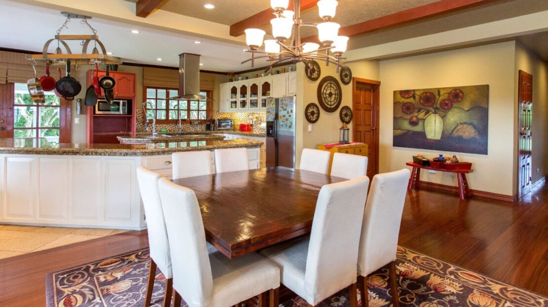 Luxurious “Tronadora”Lake Arenal Mansion for Sale with Picturesque Country Views and Lake Views