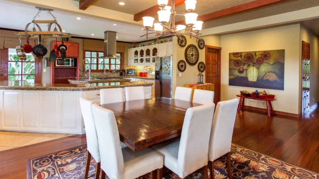 Luxurious “Tronadora”Lake Arenal Mansion for Sale with Picturesque Country Views and Lake Views